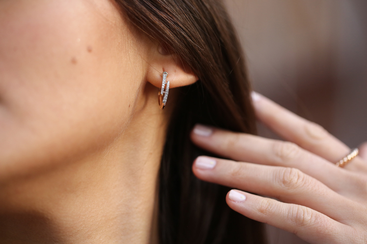 Claw White Earrings - REİS (1)